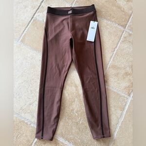 NWT ALO AIRLIFT HIGH WAIST 7/8 LEGGINGS SIZE MEDIUM